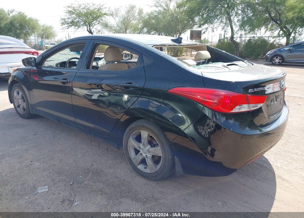 2013 HYUNDAI ELANTRA GLS VIN: KMHDH4AE3DU661852