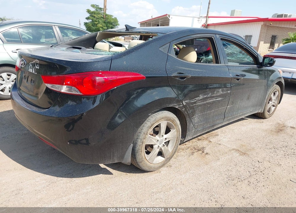 2013 HYUNDAI ELANTRA GLS VIN: KMHDH4AE3DU661852