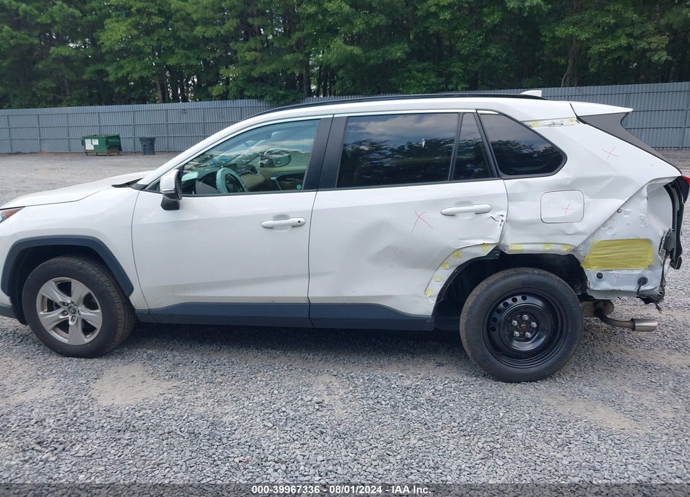 2019 TOYOTA RAV4 XLE VIN: 2T3P1RFV0KW033310