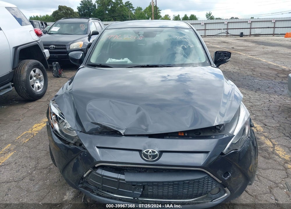 2020 TOYOTA YARIS LE VIN: 3MYDLBJV2LY708647
