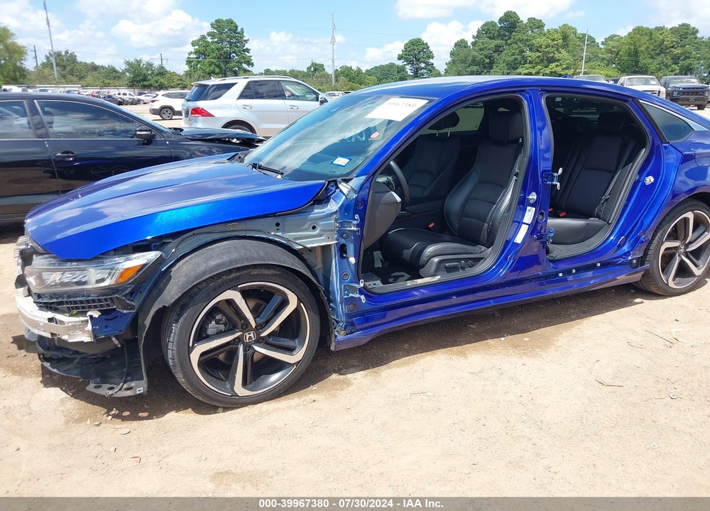 2018 HONDA ACCORD SPORT VIN: 1HGCV1F33JA213057