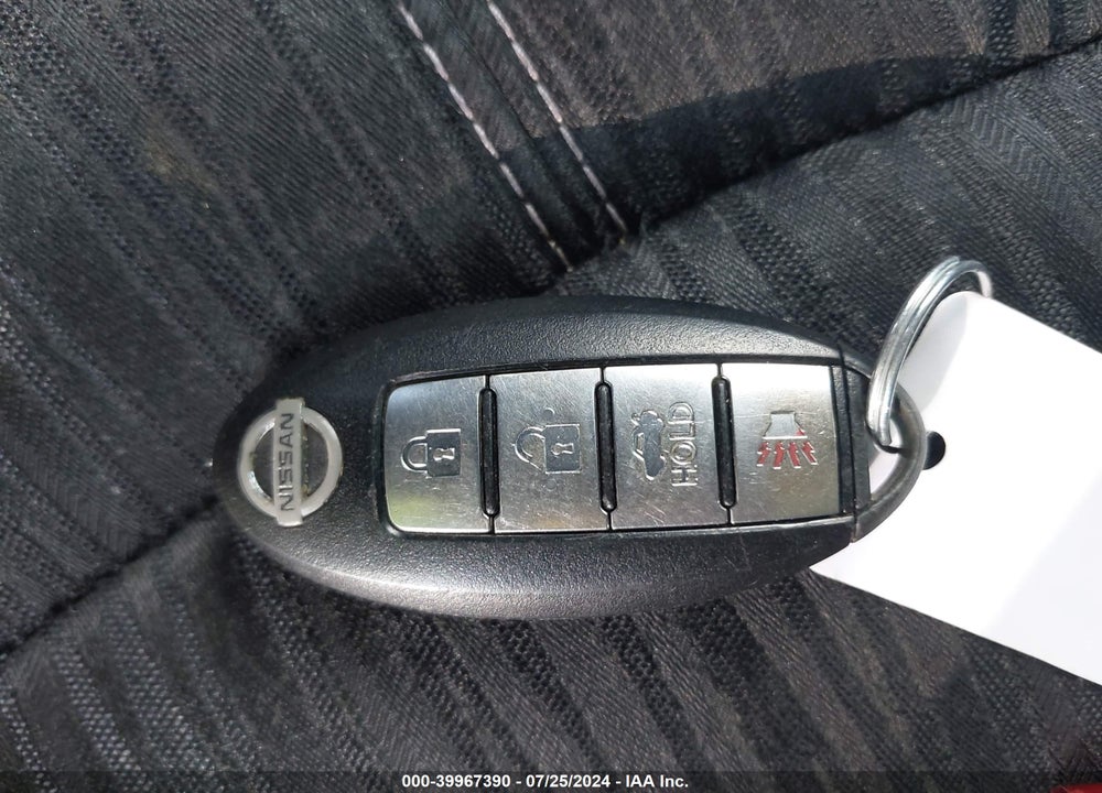 2017 NISSAN SENTRA SV VIN: 3N1AB7AP8HL676054