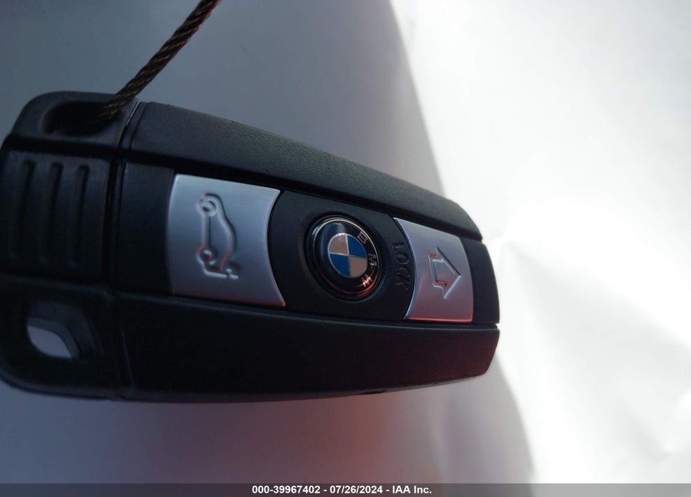 2014 BMW X1 XDRIVE28I VIN: WBAVL1C50EVY24369