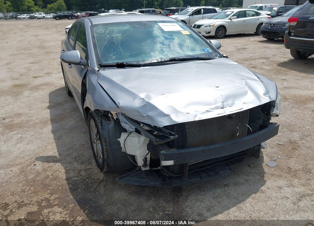 2017 HYUNDAI ELANTRA SE VIN: 5NPD84LF6HH009169
