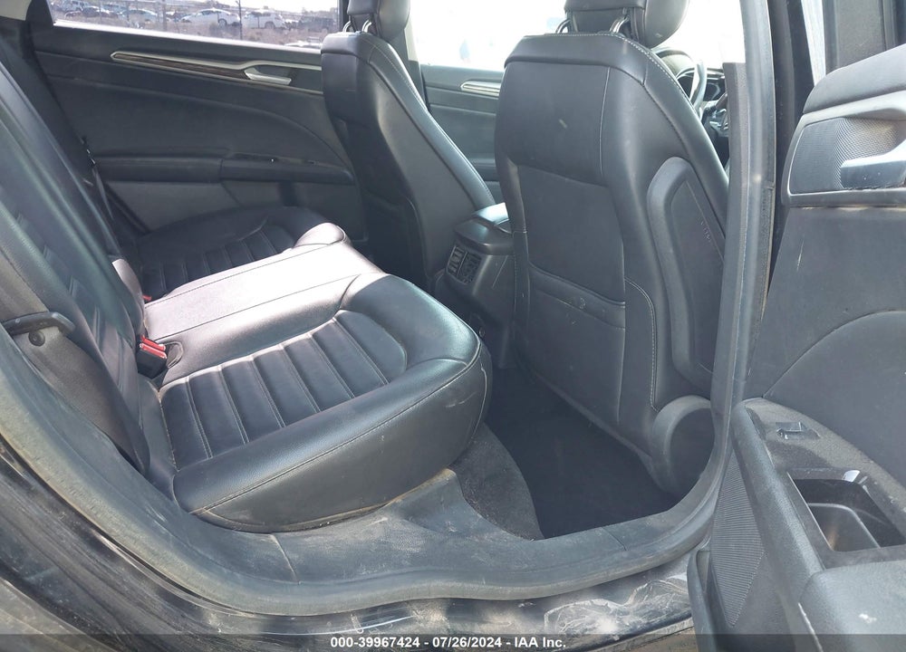 2013 FORD FUSION SE VIN: 3FA6P0HR7DR370320