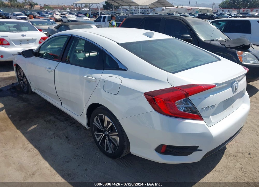 2018 HONDA CIVIC EX-T VIN: JHMFC1F38JX002272