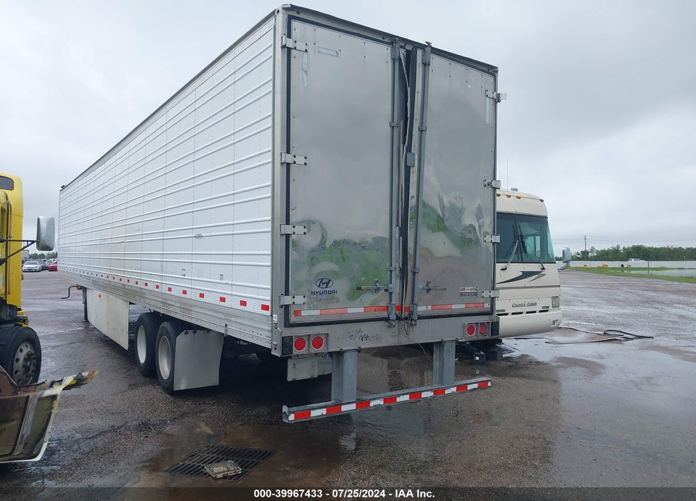 2016 HYUNDAI TRANSLEAD INC --- VIN: 3H3V532C1GT317012