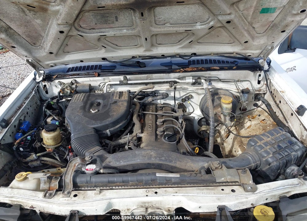 2000 NISSAN FRONTIER XE VIN: 1N6DD26S5YC412223