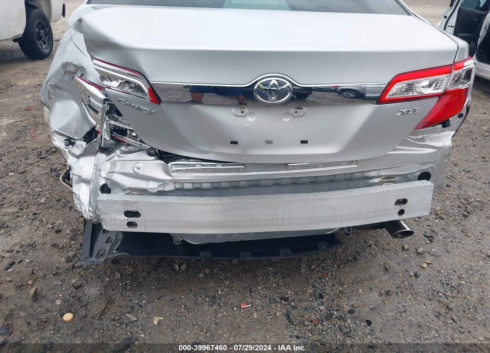 2012 TOYOTA CAMRY XLE VIN: 4T4BF1FK7CR237430