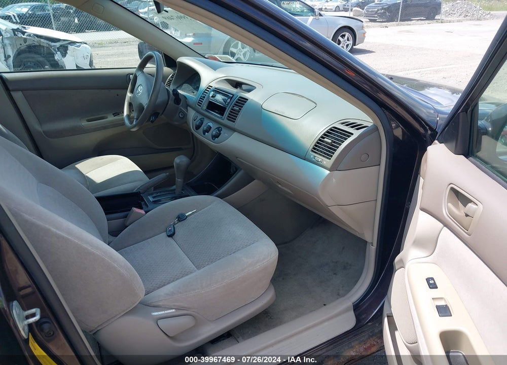 2002 TOYOTA CAMRY LE V6 VIN: 4T1BF30K42U528819