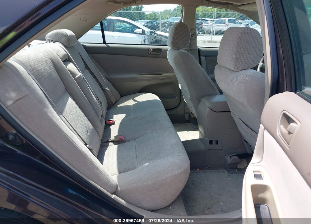 2002 TOYOTA CAMRY LE V6 VIN: 4T1BF30K42U528819