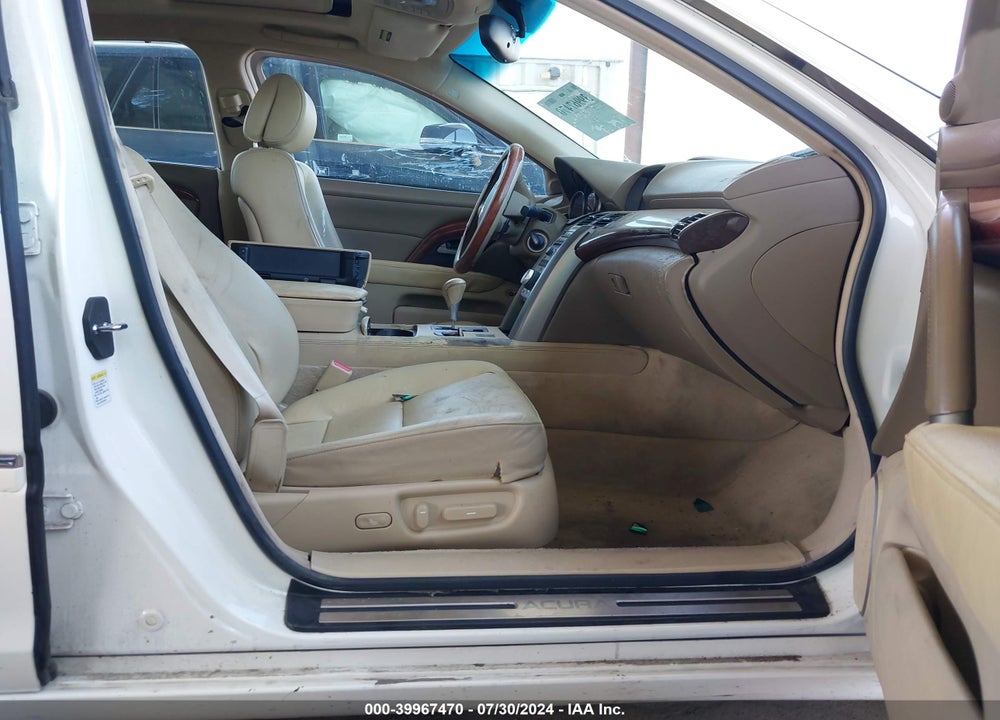 2006 ACURA RL 3.5 VIN: JH4KB16576C000899