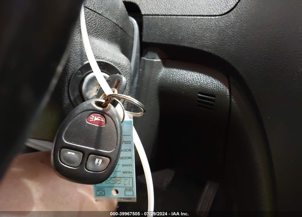2010 CHEVROLET TRAVERSE LT VIN: 1GNLRFED9AS117400