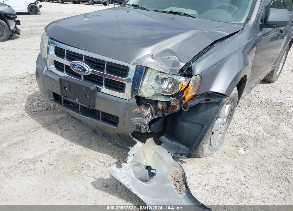 2010 FORD ESCAPE VIN: 1FMCU0C7XAKA77292