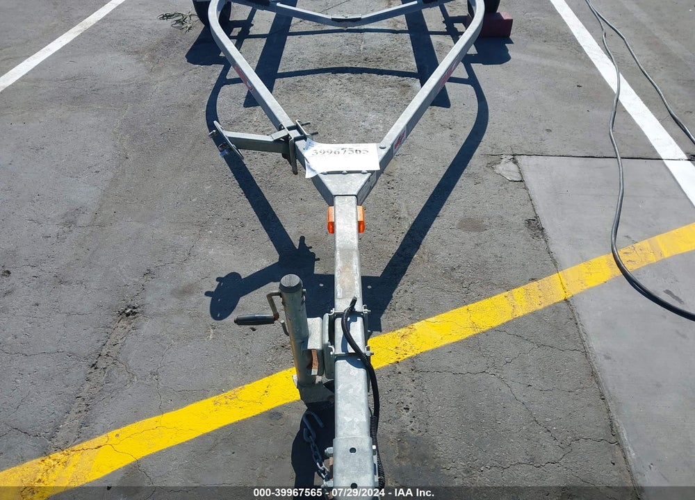 2003 EZ LOADER BOAT TRAILER VIN: 1ZEWABKB63A026485
