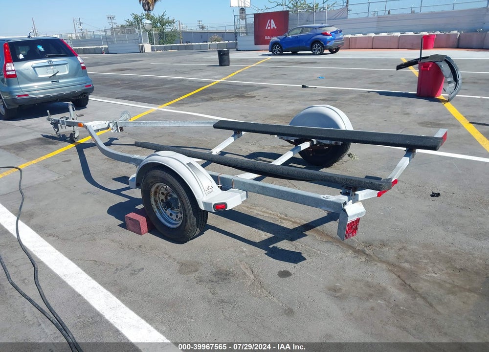 2003 EZ LOADER BOAT TRAILER VIN: 1ZEWABKB63A026485