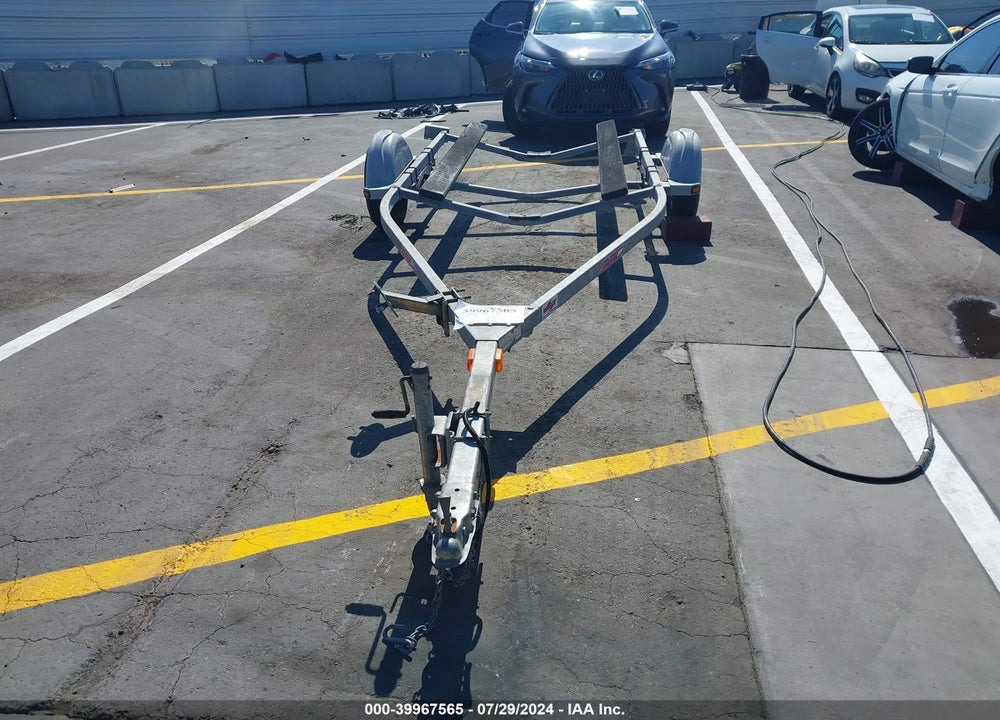 2003 EZ LOADER BOAT TRAILER VIN: 1ZEWABKB63A026485