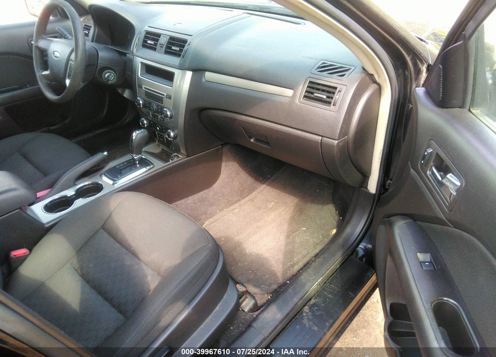 2010 FORD FUSION SE VIN: 3FAHP0HG0AR193094