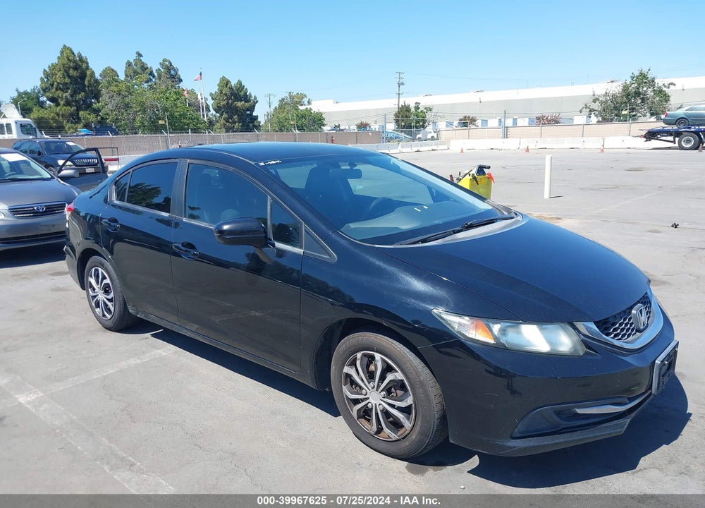 2014 HONDA CIVIC LX VIN: 19XFB2F51EE240739