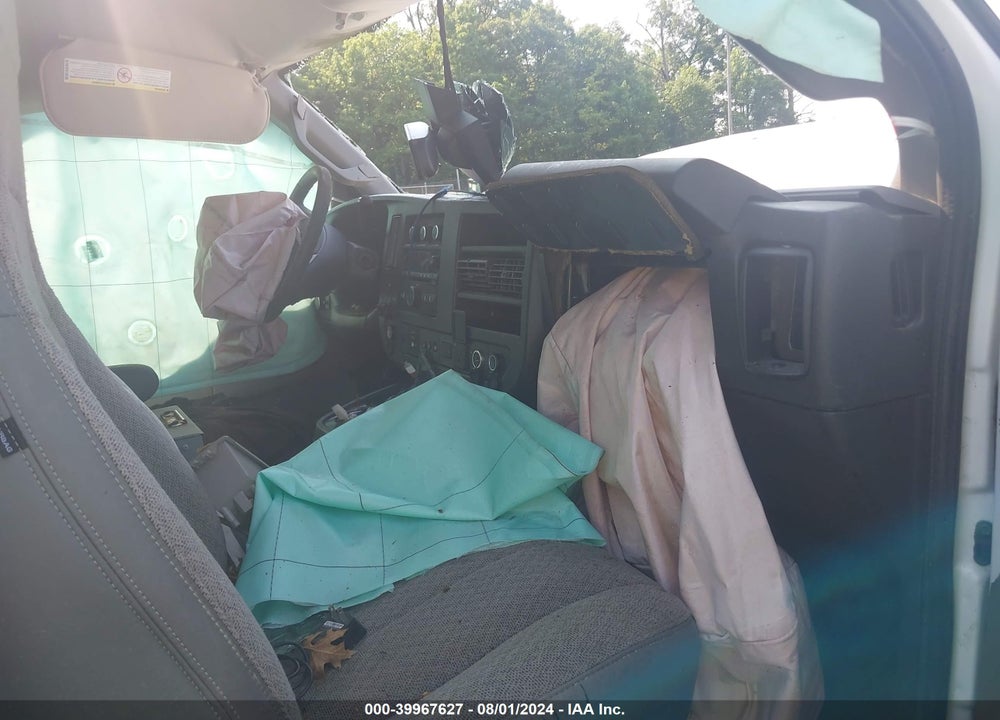 2019 CHEVROLET EXPRESS 2500 VIN: 1GCWGAFP1K1308372