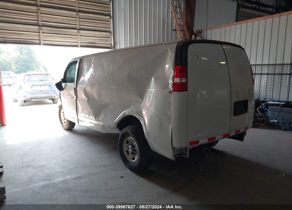 2019 CHEVROLET EXPRESS 2500 VIN: 1GCWGAFP1K1308372