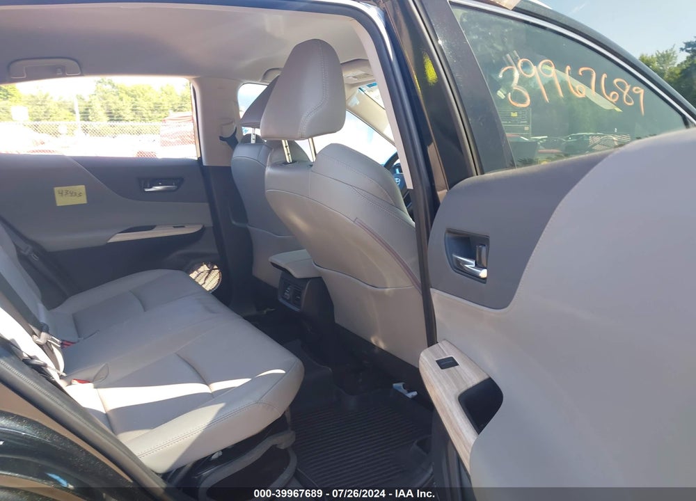 2021 TOYOTA VENZA XLE VIN: JTEAAAAH2MJ039065