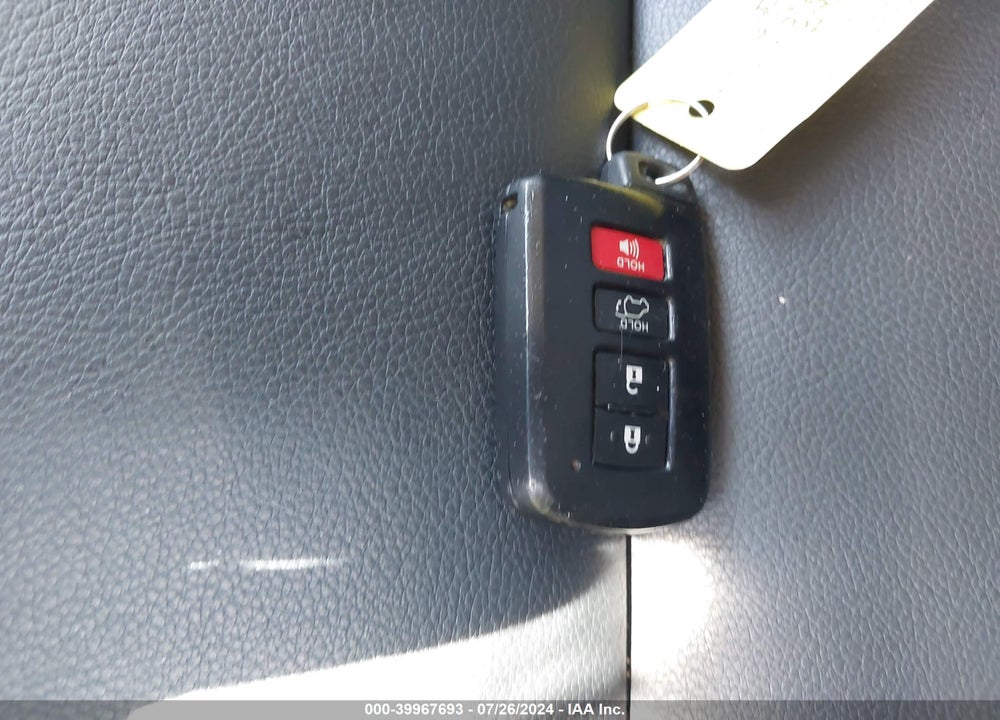2016 TOYOTA RAV4 HYBRID VIN: JTMDJREVXGD049118