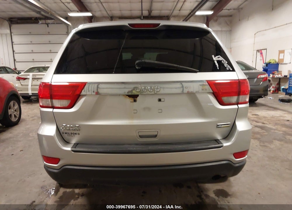 2011 JEEP GRAND CHEROKEE LAREDO VIN: 1J4RR4GG4BC689592