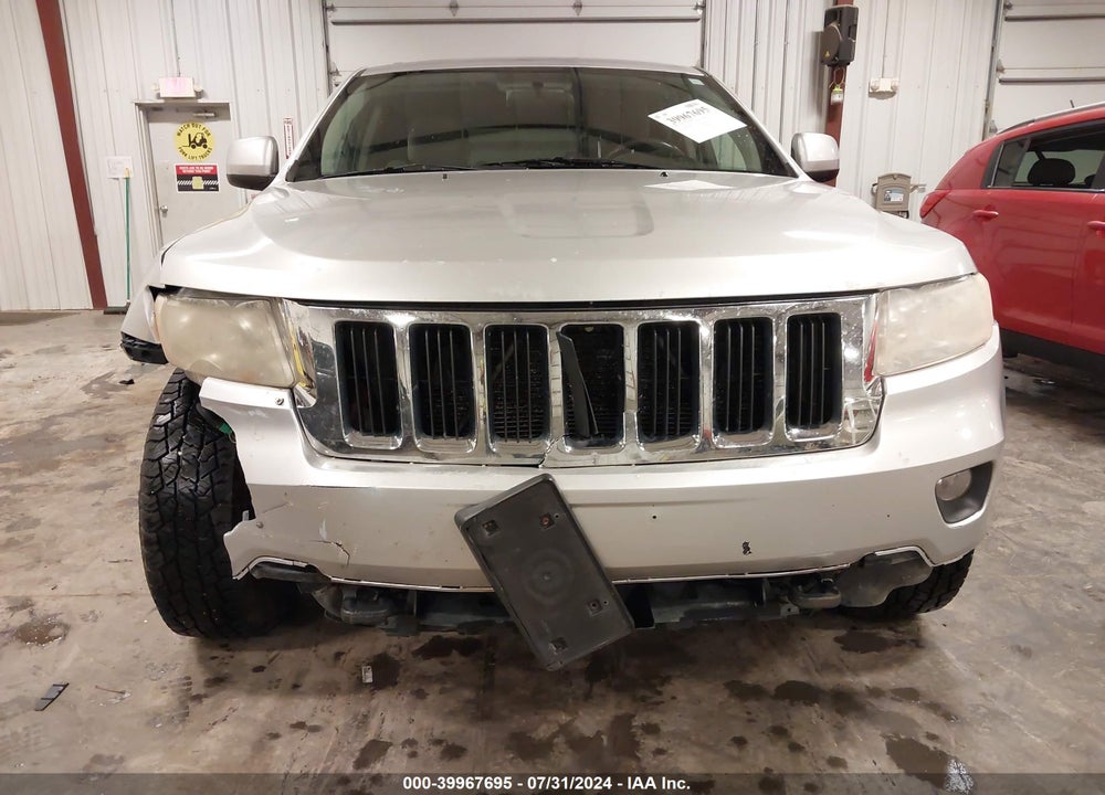 2011 JEEP GRAND CHEROKEE LAREDO VIN: 1J4RR4GG4BC689592