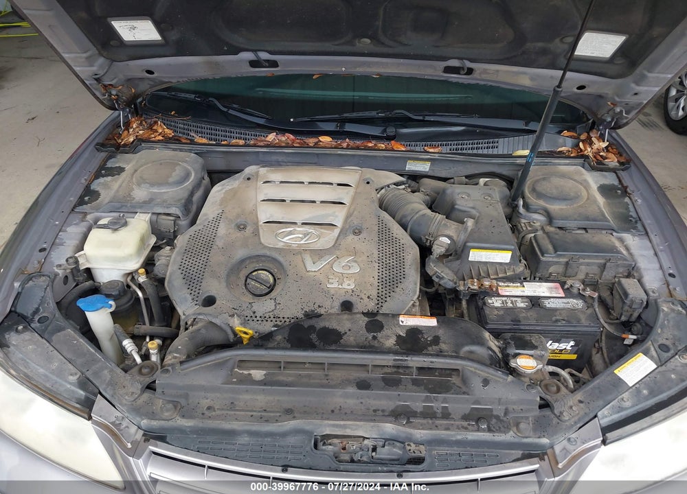 2006 HYUNDAI AZERA LIMITED/SE VIN: KMHFC46FX6A121931