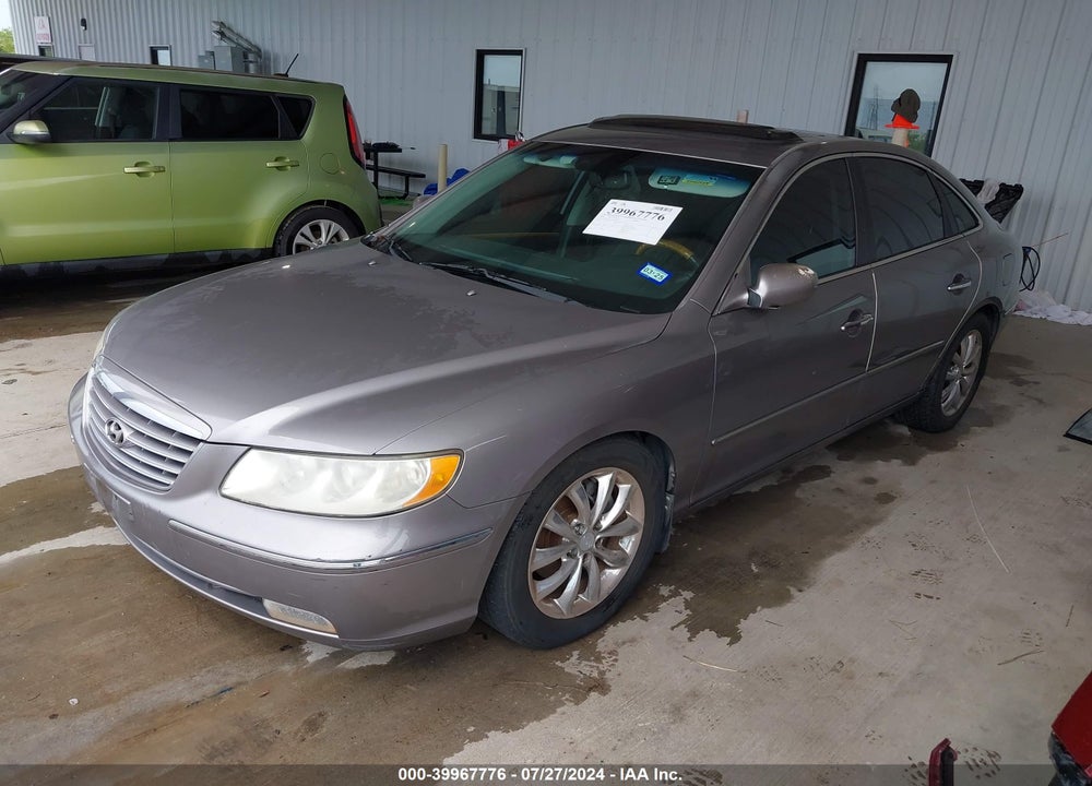 2006 HYUNDAI AZERA LIMITED/SE VIN: KMHFC46FX6A121931