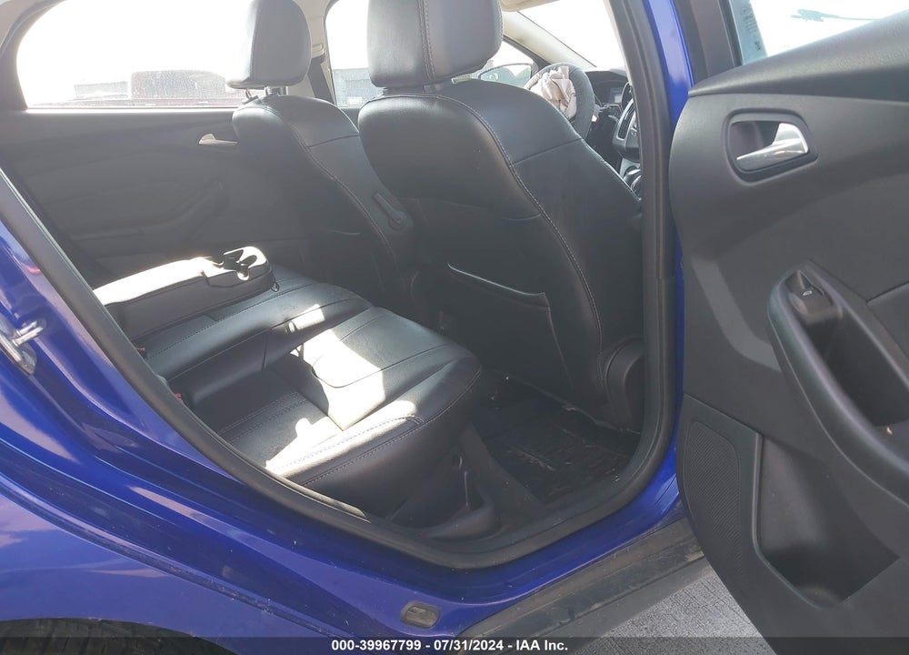 2014 FORD FOCUS SE VIN: 1FADP3K22EL334068