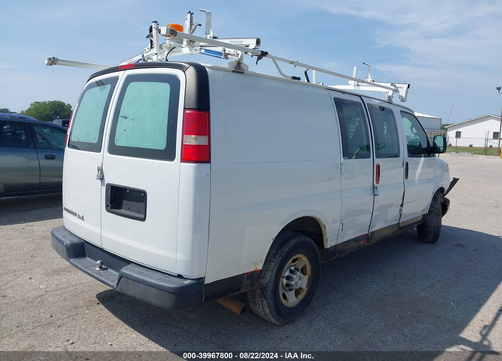 2011 CHEVROLET EXPRESS 2500 VIN: 1GCWGFBA2B1105523