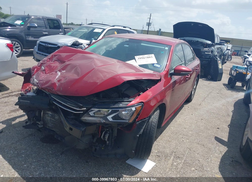 2018 VOLKSWAGEN PASSAT VIN: 1VWAA7A37JC007933