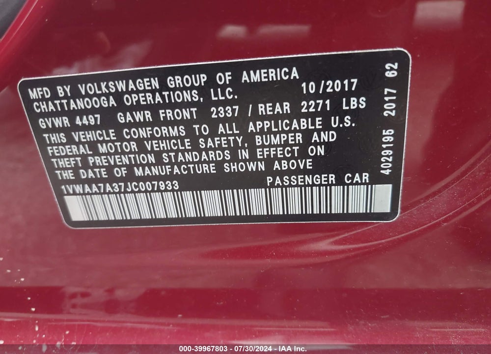 2018 VOLKSWAGEN PASSAT VIN: 1VWAA7A37JC007933