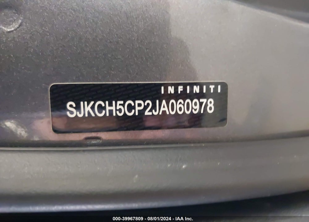 2018 INFINITI QX30 LUXURY VIN: SJKCH5CP2JA060978