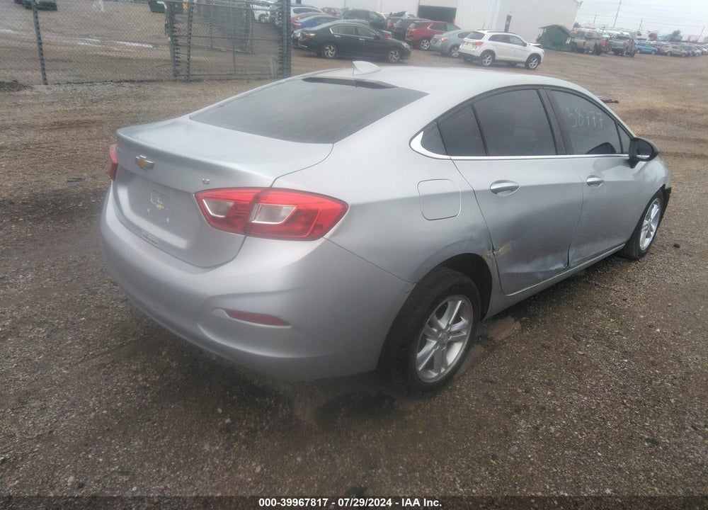 2017 CHEVROLET CRUZE VIN: 1G1BE5SM4H7207770