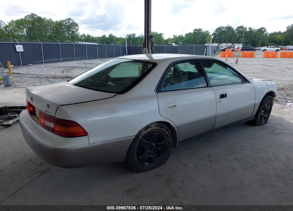 1997 LEXUS ES 300 VIN: JT8BF22G0V0043370