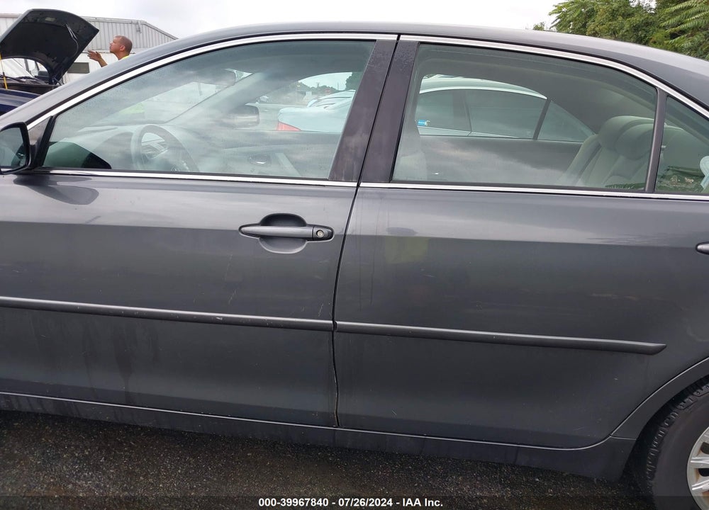 2007 TOYOTA CAMRY LE VIN: 4T1BE46K17U559923