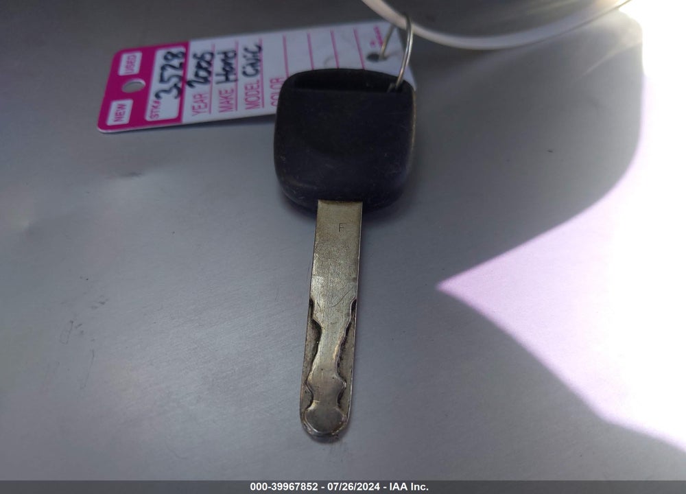 2005 HONDA CIVIC LX VIN: 2HGES16525H607319