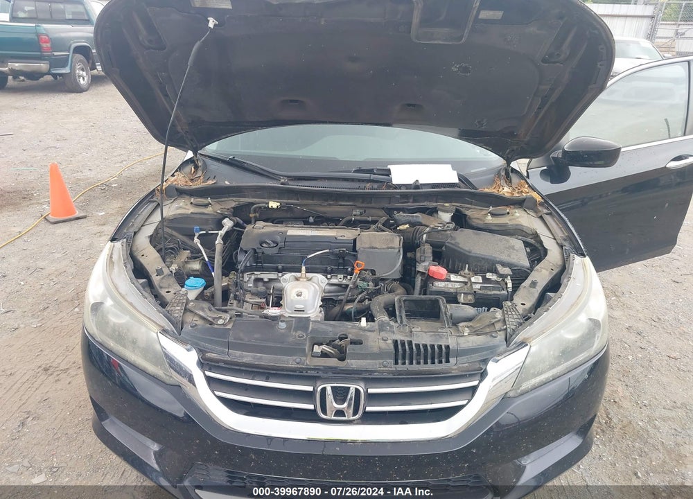 2015 HONDA ACCORD LX VIN: 1HGCR2F3XFA146684