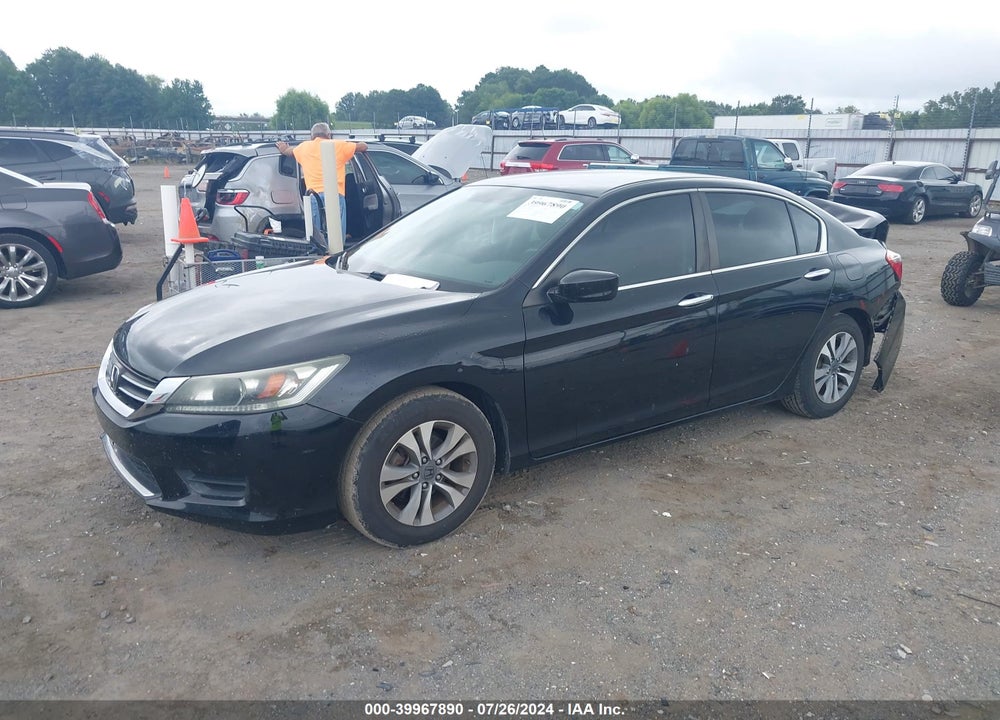 2015 HONDA ACCORD LX VIN: 1HGCR2F3XFA146684