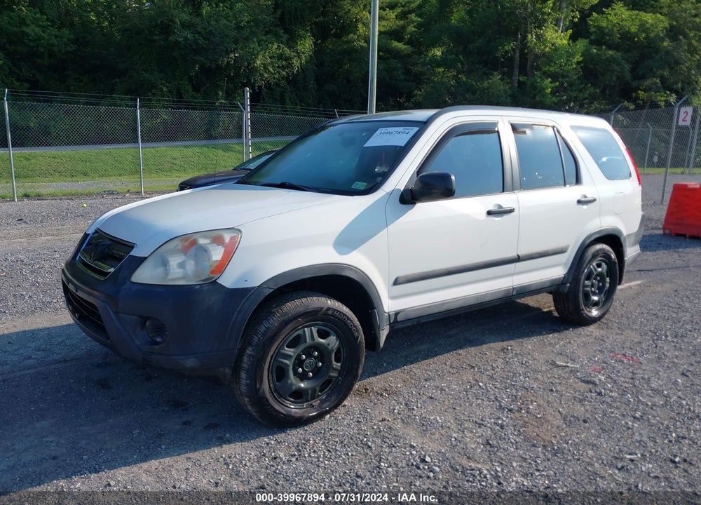2005 HONDA CR-V LX VIN: SHSRD78545U339317
