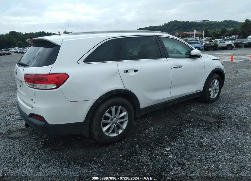 2016 KIA SORENTO 3.3L LX VIN: 5XYPGDA59GG173354
