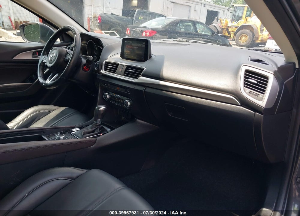 2018 MAZDA 3 TOURING VIN: 3MZBN1V37JM234196