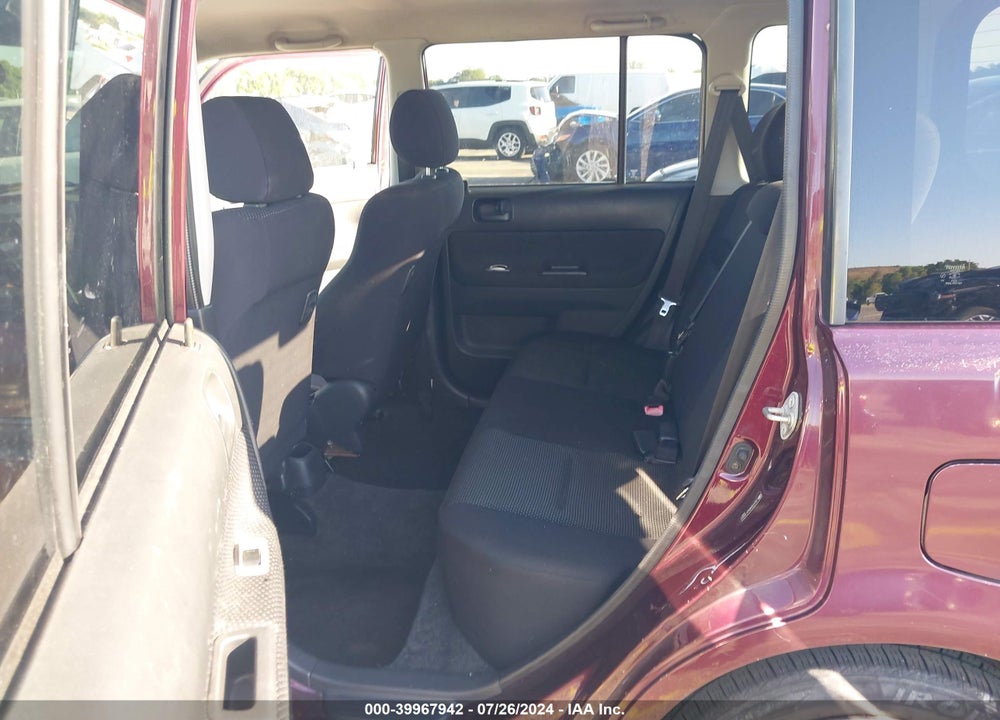 2005 SCION XB VIN: JTLKT324550179312