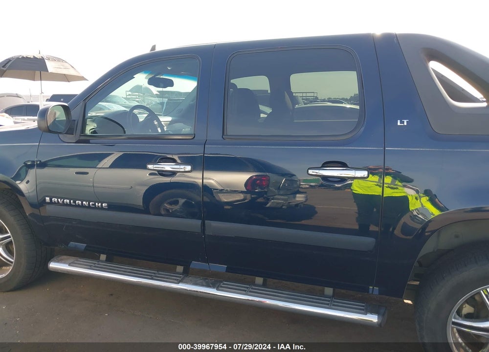 2008 CHEVROLET AVALANCHE 1500 LT VIN: 3GNEC12JX8G211486