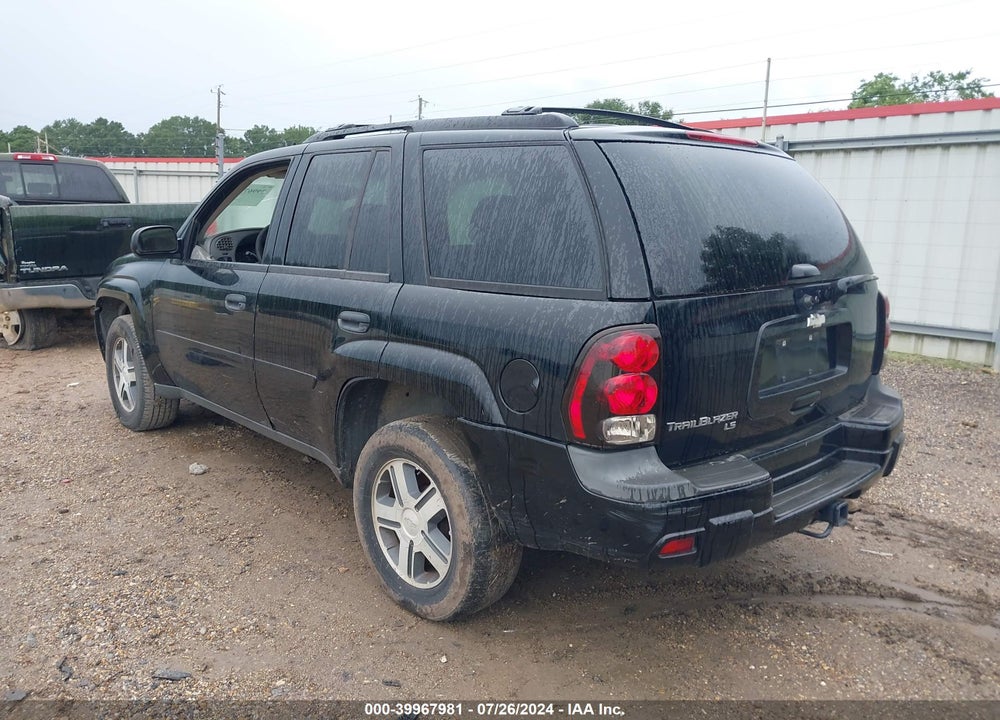 2007 CHEVROLET TRAILBLAZER LS VIN: 1GNDS13S372294689