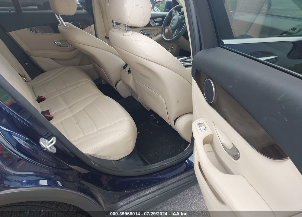 2016 MERCEDES-BENZ GLC 300 VIN: WDC0G4JB6GF059851
