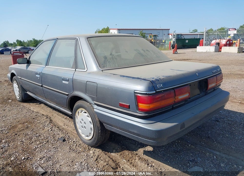 1991 TOYOTA CAMRY DLX VIN: 4T1SV21E2MU324657